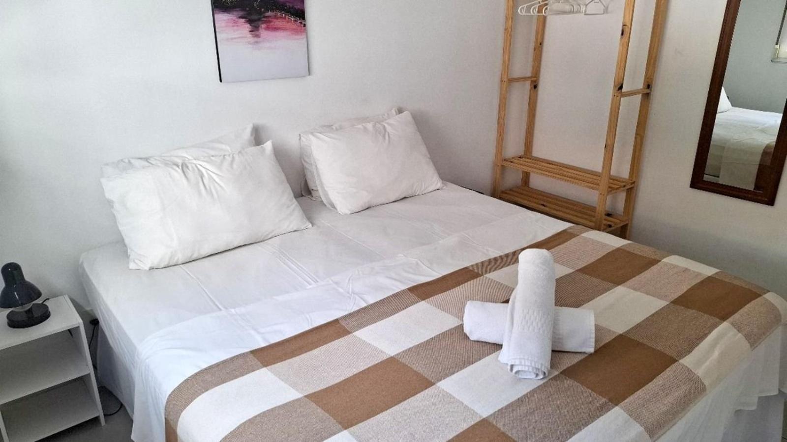 Pousada Fullano _ Entre Copacabana E Ipanema - Suites Privativas Confortaveis! Rio de Janeiro Exteriör bild