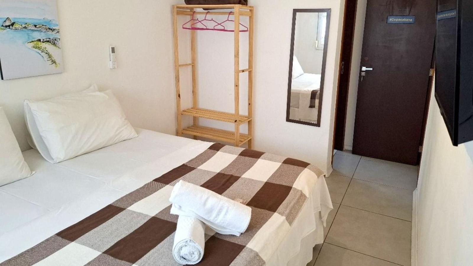 Pousada Fullano _ Entre Copacabana E Ipanema - Suites Privativas Confortaveis! Rio de Janeiro Exteriör bild